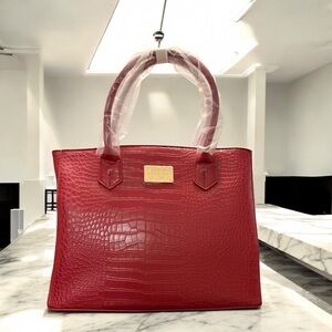 Elegant Red Badgley Mischka Crocodile-Embossed Pattern Women's Bag